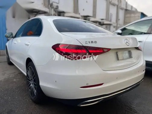 مرسيدس C 180 2023 أبيض مستعملة للبيع - 4