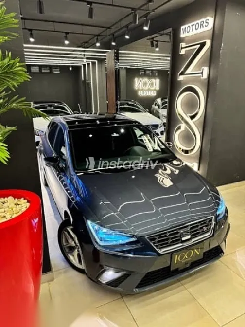 Seat Ibiza 2021 Gray Used for Sale - 2