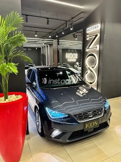 Seat Ibiza 2021 Gray Used for Sale - 3