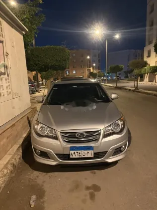 Hyundai Elantra HD 2021 White Used for Sale