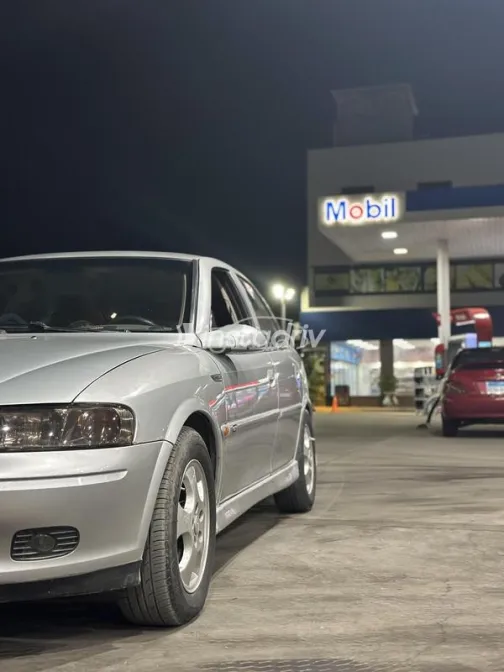 Opel Vectra 2002 Silver Used for Sale - 4