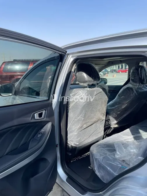 Chery Tiggo 2026 Silver New for Sale - 5