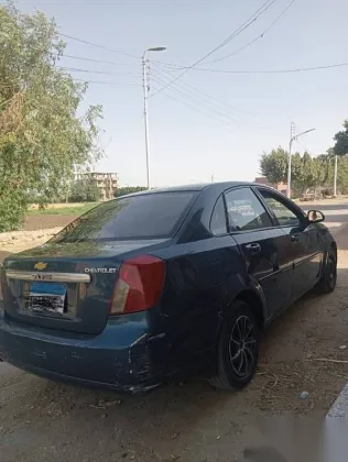 شيفروليه أوبترا 2008 أزرق غامق مستعملة للبيع