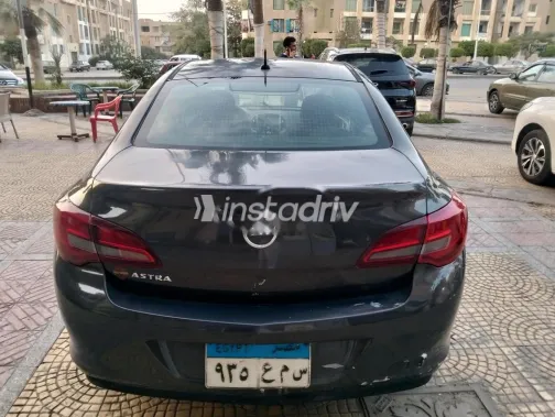 Opel Astra 2014 Petroleum Used for Sale - 5