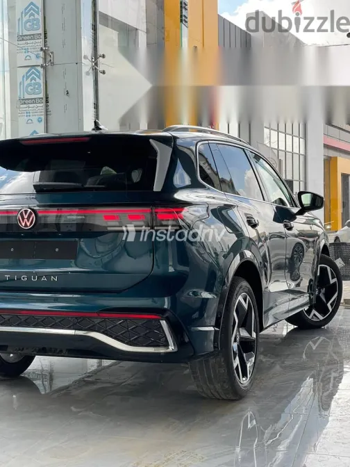 فولكس فاغن تيجون 2026 أزرق غامق جديدة للبيع - 3