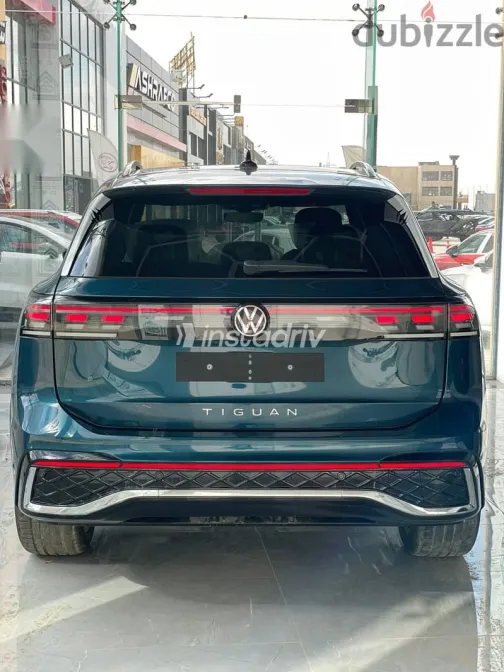 فولكس فاغن تيجون 2026 أزرق غامق جديدة للبيع - 4