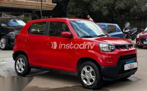 Suzuki S Presso 2022 Red Used for Sale - 3