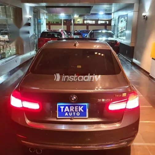 بي ام دبليو 320 2019 رمادي مستعملة للبيع - 3