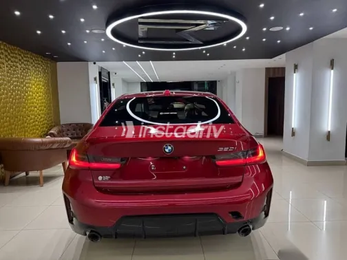 بي ام دبليو 320 2026 أحمر جديدة للبيع - 4