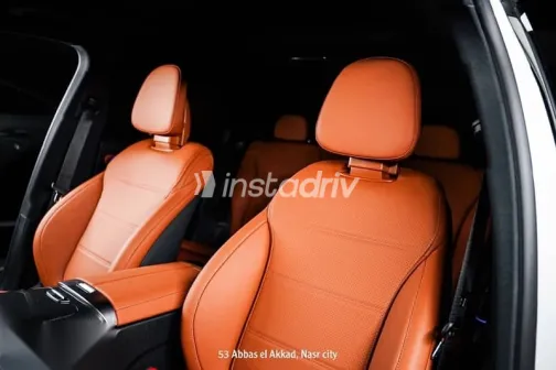 Mercedes GLC 2025 White New for Sale - 7