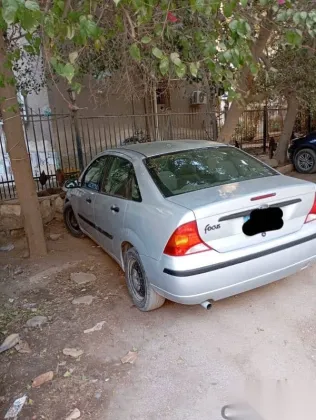 فورد فوكس 2002 رمادي مستعملة للبيع