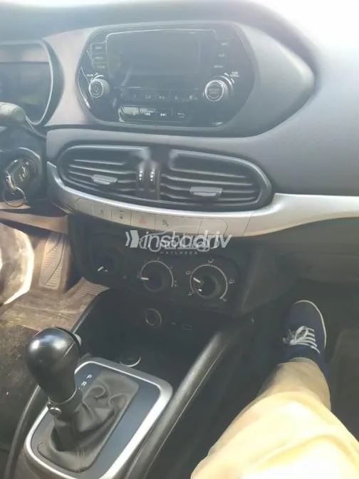 Fiat Tipo 2020 Red Used for Sale - 4