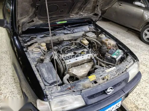 Opel Vectra 1995 Black Used for Sale - 1