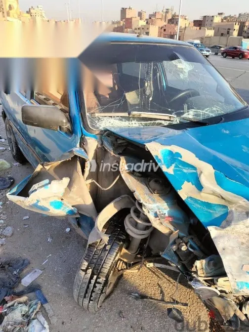 فيات اونو 1993 أزرق غامق مستعملة للبيع - 3