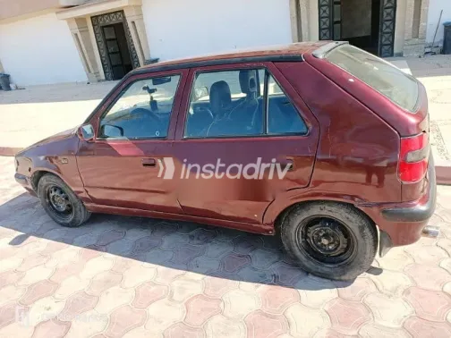 سكودا فيليشيا 1995 نبيتي مستعملة للبيع - 1