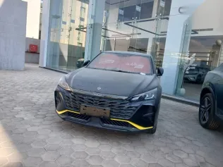 دونج فنج شاين 2026 أسود جديدة للبيع