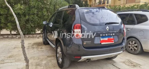 رينو داستر 2018 رمادي غامق مستعملة للبيع - 4