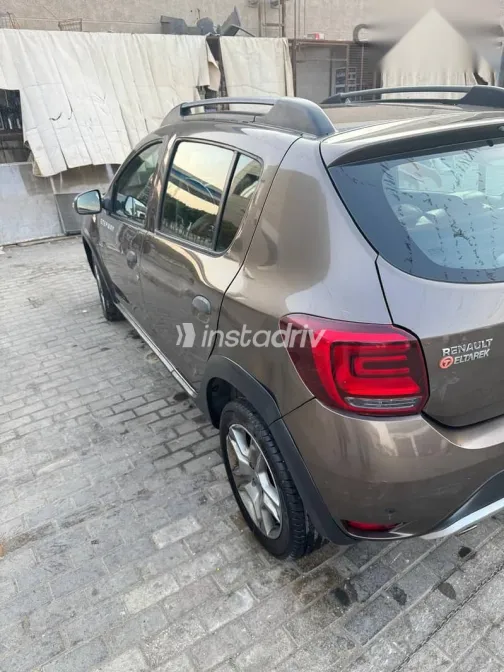 Renault Sandero 2021 Gold Used for Sale - 3