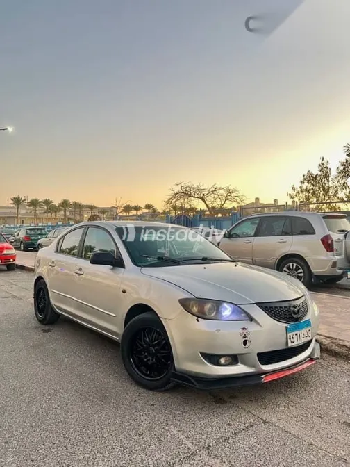 مازدا 3 2006 فضي مستعملة للبيع - 5