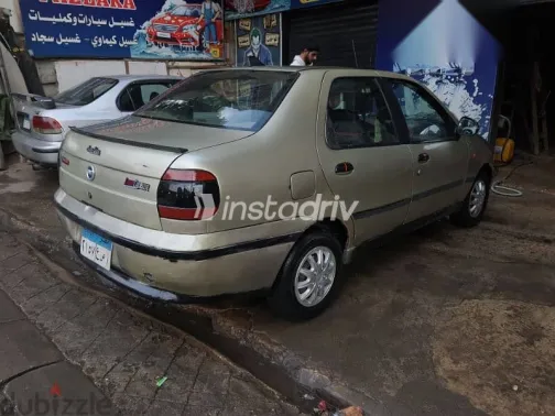 فيات سينا 2000 ذهبي مستعملة للبيع - 3