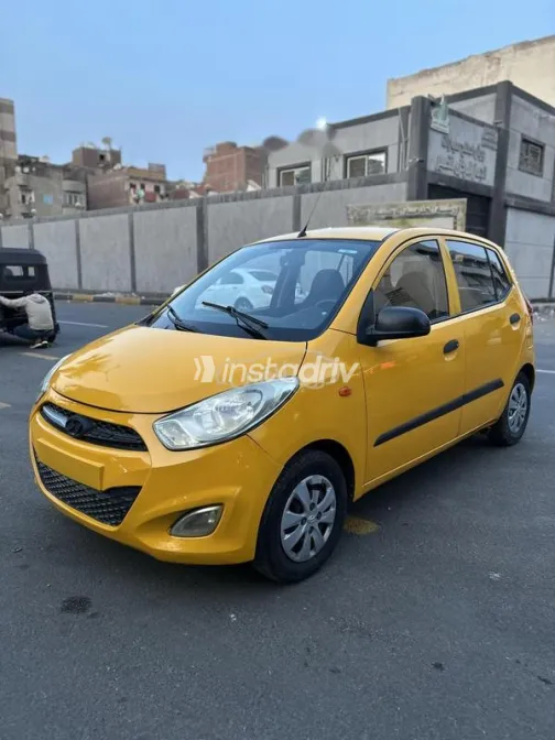 Hyundai I10 2017 White Used for Sale - 1