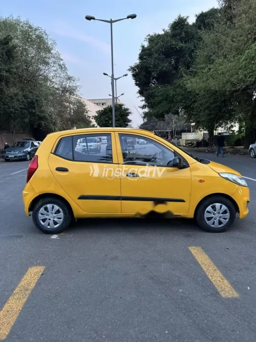 Hyundai I10 2017 White Used for Sale - 3