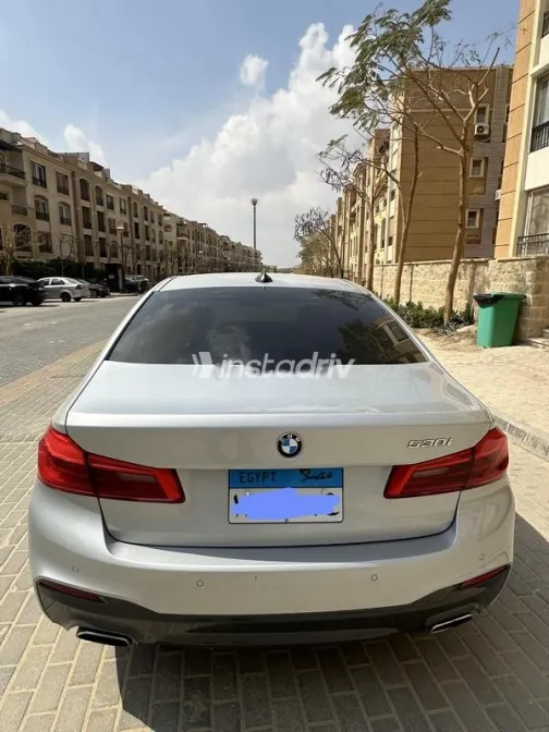 BMW 530 2019 Silver Used for Sale - 4