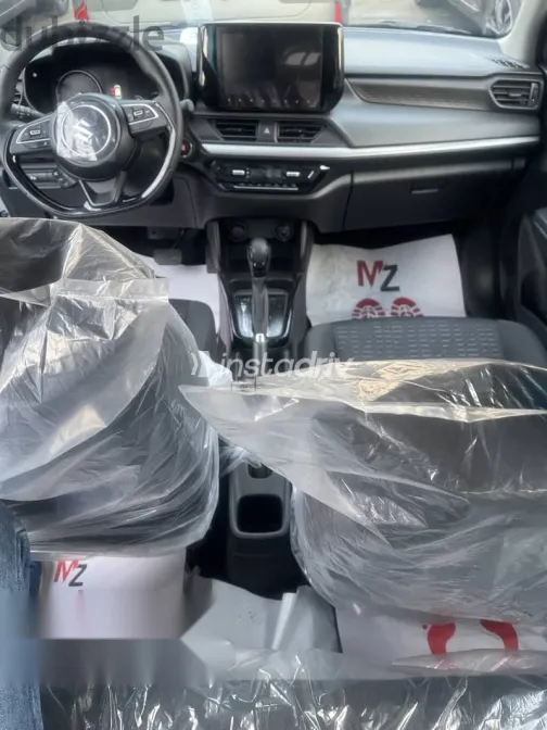 سوزوكى سويفت 2026 فضي جديدة للبيع - 3