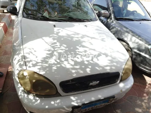 شيفروليه لانوس 2009 أبيض مستعملة للبيع - 4