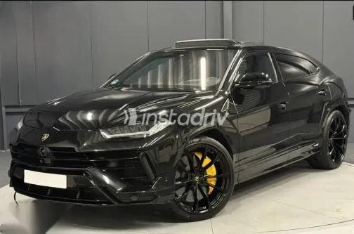 Lamborghini Urus 2025 Black Used for Sale - 1