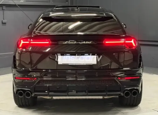 Lamborghini Urus 2025 Black Used for Sale - 3