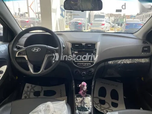 هيونداي اكسنت 2026 بني جديدة للبيع - 8