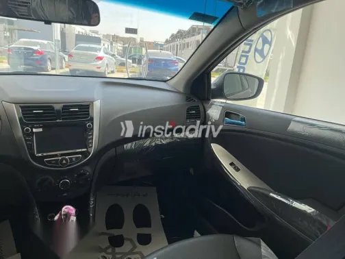 هيونداي اكسنت 2026 بني جديدة للبيع - 9