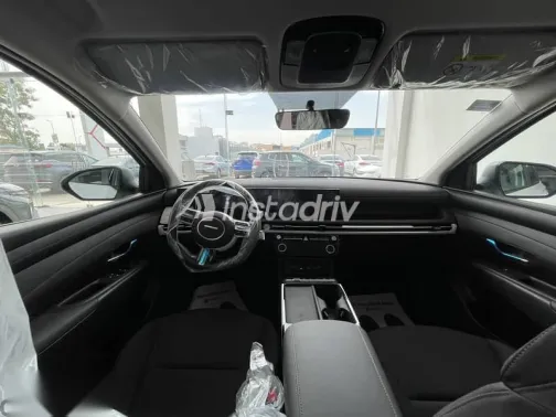 هيونداي توسان 2026 أبيض جديدة للبيع - 8