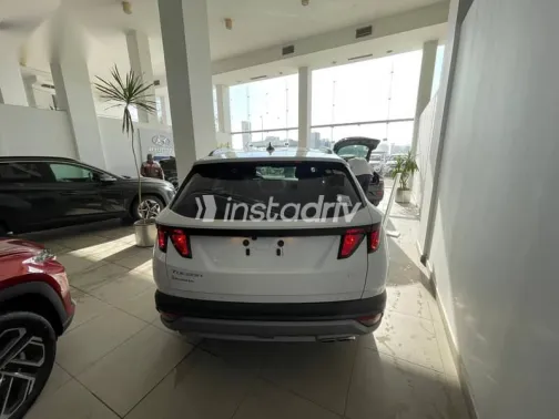 هيونداي توسان 2026 أبيض جديدة للبيع - 7