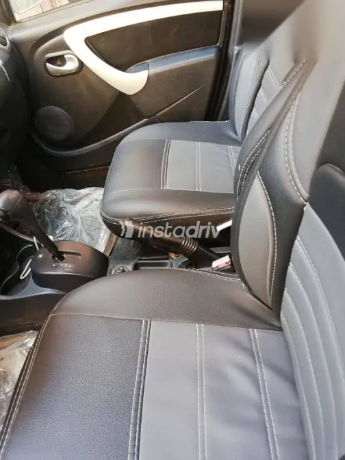 Renault Logan 2013 Black Used for Sale - 2