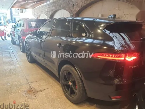 Jaguar F-Pace 2020 Black Used for Sale - 4