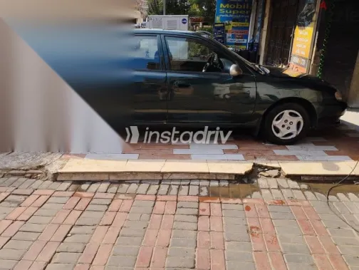 كيا سيفيا 1999 أبيض مستعملة للبيع - 1