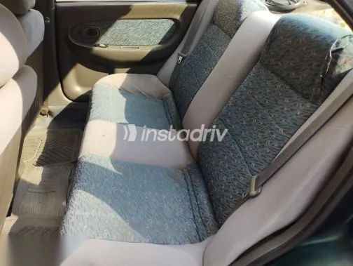 كيا سيفيا 1999 أبيض مستعملة للبيع - 4