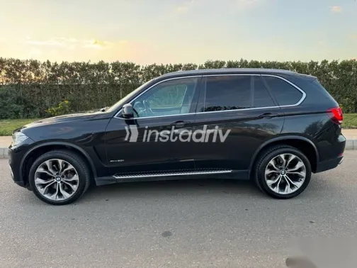 بي ام دبليو X5 2016 أسود مستعملة للبيع - 5