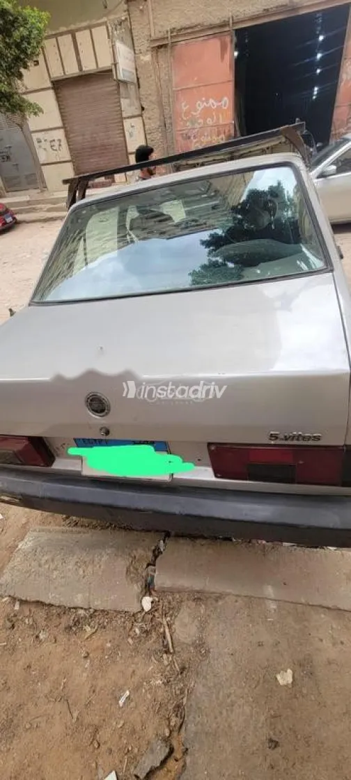 فيات دوجان 1992 فضي مستعملة للبيع - 2