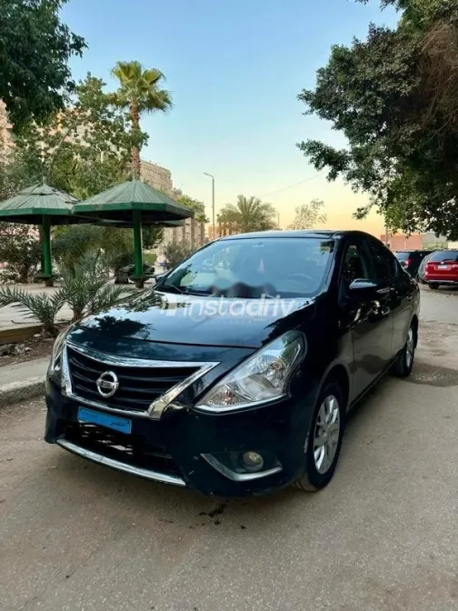 نيسان صنى 2021 أسود مستعملة للبيع - 2