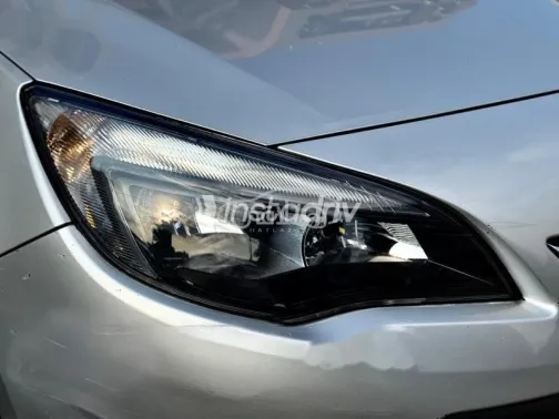 اوبل أسترا 2020 فضي مستعملة للبيع - 2