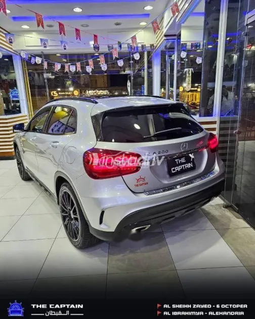 Mercedes GLA 200 2020 Silver Used for Sale - 5