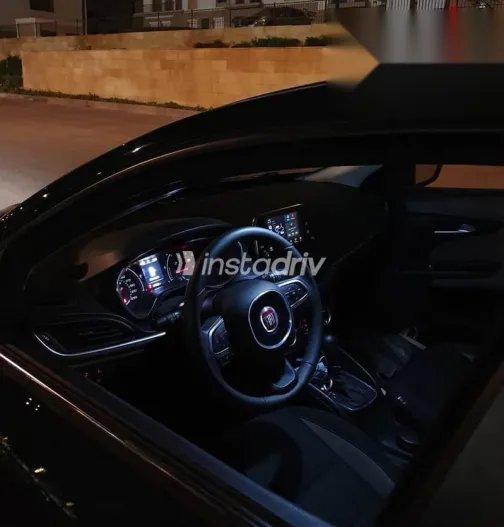 فيات تيبو 2020 أخضر مستعملة للبيع - 4