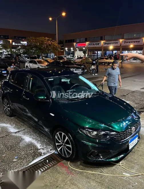 فيات تيبو 2020 أخضر مستعملة للبيع - 5