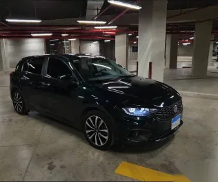 فيات تيبو 2020 أخضر مستعملة للبيع