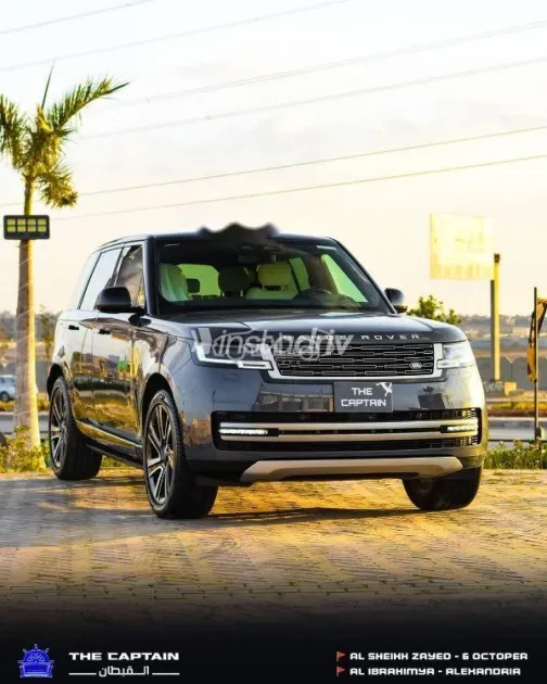 Land Rover Range Rover Vogue 2024 Gray Used for Sale - 1