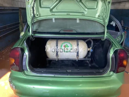 دايو لانوس 2004 أخضر مستعملة للبيع - 6