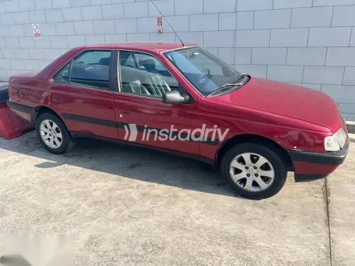 بيجو 405 1997 أحمر مستعملة للبيع - 1